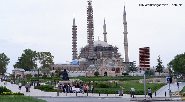 SELİMİYE CAMİİ’NDE RESTORASYON ÇALIŞMALARI SÜRÜYOR