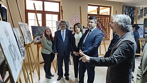 24 KASIM ÖĞRETMENLER GÜNÜ DOLAYISIYLA RESİM SERGİSİ AÇILDI