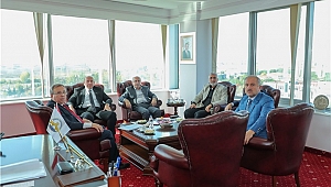 CUMHURBAŞKANLIĞI SOSYAL POLİTİKALAR KURULU ÜYELERİ, TRAKYA ÜNİVERSİTESİNİ ZİYARET ETTİ 