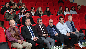 T. Ü “EYVAH! MEZUN OLDUM” KONFERANSI GERÇEKLEŞTİRİLDİ
