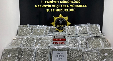 39 KİLO UYUŞTURUCU ELE GEÇİRİLDİ
