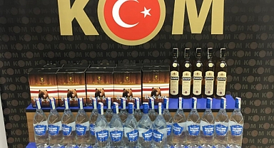 EDİRNE'DE GÜMRÜK KAÇAĞI İÇKİ ELE GEÇİRİLDİ