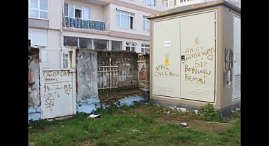 MUHTAR DUVARA YAZI YAZANLARDAN BIKTI