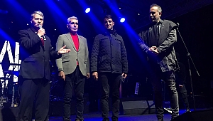 TYBB ŞUBE BAŞKANI DEMİR'DEN HALUK LEVENT'E PLAKET
