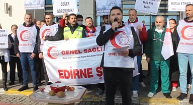 ARSLAN, SAĞLIK ÇALIŞANLARININ SOĞAN KADAR DEĞERİ YOK