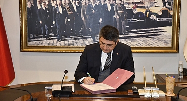 GÖNÜLLÜ EĞİTİCİLER DEZENFORMASYONLA MÜCADELE İÇİN EĞİTİM VERECEK