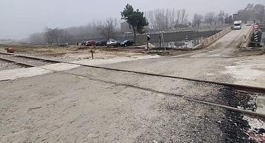 VİYADÜK TAMAMLANINCA GEÇİCİ HAT KALDIRILACAK