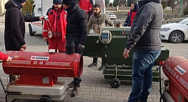 EDİRNE’DEN 53 SAĞLIK PERSONELİ DEPREM BÖLGESİNDE GÖREV YAPIYOR