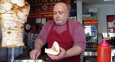 HER DÖNER YİYEN BAĞIŞ YAPMIŞ OLACAK