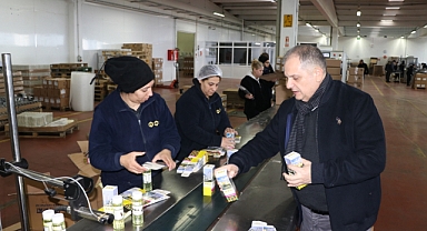 HİJYEN ÜRÜNLERİ YARDIMI İÇİN MESAİSİNİ ARTIRDILAR