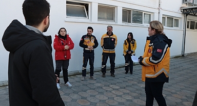 TRAKYA'DAN 119 GÖNÜLLÜ SAĞLIKÇI DAHA DEPREM BÖLGESİNE GİTTİ