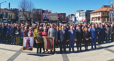 BİZ KAZANIRSAK TÜRKİYE KAZANACAK, ÜLKEMİZ KÜLLERİNDEN YENİDEN DOĞACAK!