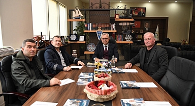 DEPREMZEDE ÖĞRENCİLERE 4 AY BOYUNCA BURS VERİLECEK