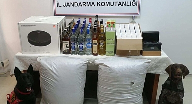 EDİRNE'DE ÇOK SAYIDA KAÇAK EŞYA ELE GEÇİRİLDİ