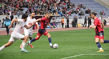 EDİRNESPOR’DAN LİDERE ÇELME