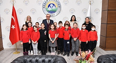 HELVACIOĞLU, GELECEĞİN YÖNETİCİLERİNE KEŞAN BELEDİYESİ’Nİ VE BELEDİYECİLİĞİ ANLATTI