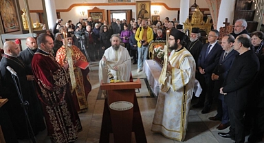 PAPAZ ALEXANDER ÇIKIRIK’A VEDA