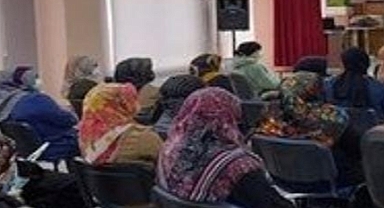 VATANDAŞLARA UYUŞTURUCUYLA MÜCADELE EĞİTİMİ VERİLDİ