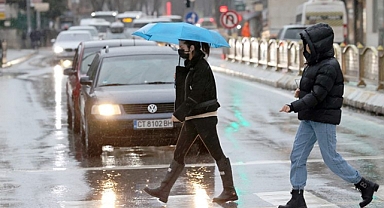 SOĞUK VE YAĞIŞLI HAVA GERİ GELİYOR