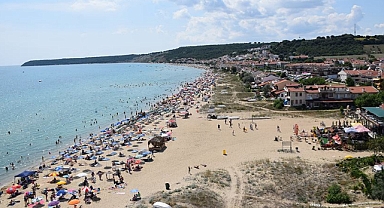 SAHİLDEKİ KİRALAR BODRUM’LA YARIŞIYOR