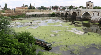 YAKIŞMAYAN GÖRÜNTÜ