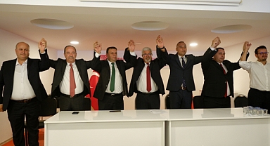 BALKANLI ADAYLIĞINI AÇIKLADI