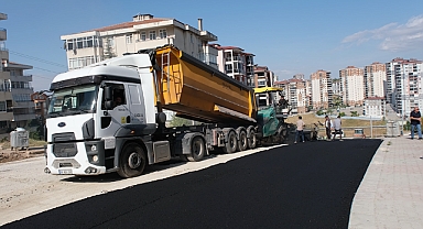 ASFALTLAMA ÇALIŞMALARI TÜM HIZIYLA DEVAM EDİYOR