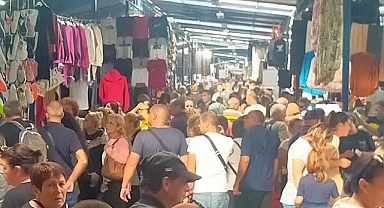 BULGARİSTAN’IN RESMİ TATİLİ EDİRNE ESNAFINA YARADI