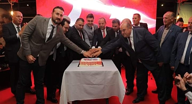 CHP'DEN GÖRKEMLİ 100.YIL KUTLAMASI