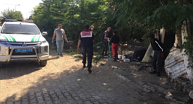 OKUL ÇEVRELERİNDEKİ SALDIRGAN SAHİPSİZ KÖPEKLER TOPLANIYOR