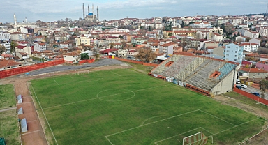 ÖZKÖSE, 25 KASIM STADYUMU SİYASİ MALZEME OLAMAZ