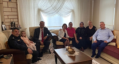 ÖĞRENCİLER EVLERİNDE ZİYARET EDİLİYOR
