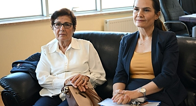 BÖBREK NAKLİYLE HAYATA TUTUNAN EMEKLİ HEMŞİRE İKİNCİ BAHARINI SAĞLIKLI GEÇİRİYOR