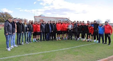 GÜRKAN’DAN EDİRNESPOR’A TATLI ZİYARET