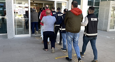 KAÇAKÇILIK OPERASYONUNDA 5 ZANLI TUTUKLANDI