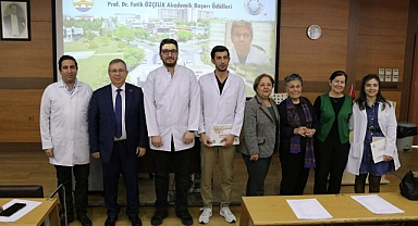 BAŞARILI KARDİYOLOJİ ASİSTANLARI ÖDÜLLENDİRİLDİ