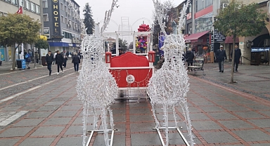 EDİRNE YENİ YILA SÜSLENİYOR