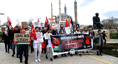 HEKİMLERDEN İNSANLIK ADINA “SESSİZ YÜRÜYÜŞ”