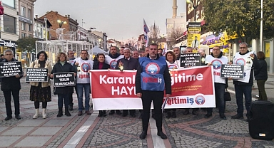 KARANLIKTA EĞİTİME ‘HAYIR’