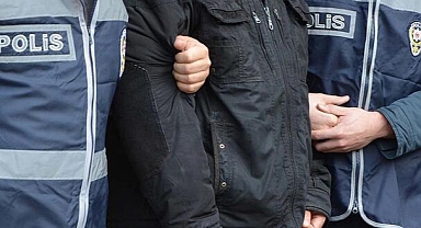 POLİSE YUMRUK ATAN SÜRÜCÜ TUTUKLANDI