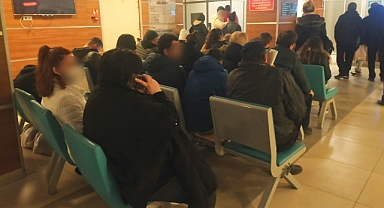 ACİL DOLDU TAŞTI