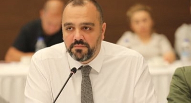 KILIÇCIGİL, İLAÇ SEKTÖRÜNÜN ÖNÜ KARANLIK
