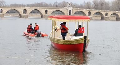 MERİÇ NEHRİ'NDE KAYIK TURLARI BAŞLIYOR