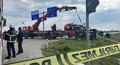 Katliam gibi kaza 5 ölü 10 yaralı