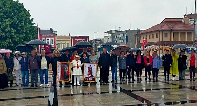 ADD, Atatürk Anıtı’na çelenk sundu