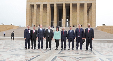 Başkan Akın Ankara'da Ata’nın huzurunda