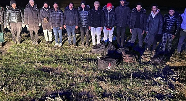 Edirne'de 17 düzensiz göçmen yakalandı