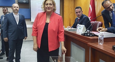 Edirne'nin ilk kadın İl Genel Meclis Başkanı Çiğdem Gegeoğlu oldu