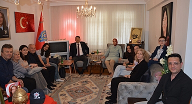 Emniyet Müdürü Karaburun, şehit ailelerini ziyaret etti