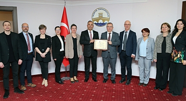 T.Ü Turizm İşletmeciliği Bölümünde Akreditasyon Sevinci